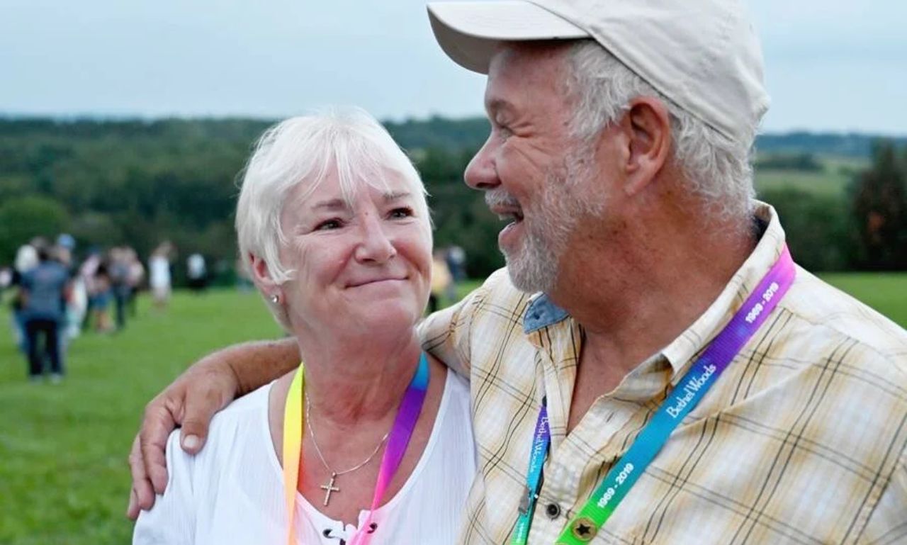 Meet The Iconic Couple From The Woodstock Album Co